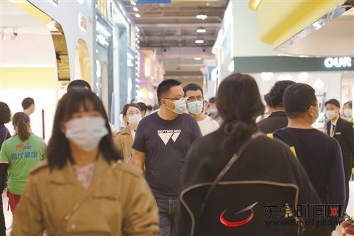 第45届国际名家具展闭幕 19万专业观众观展