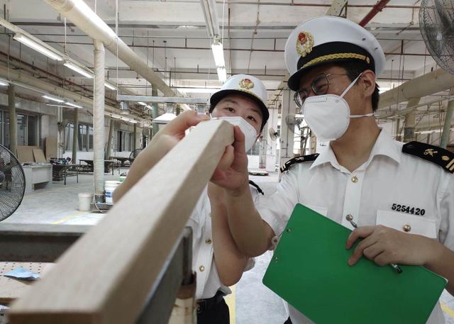 黄埔海关分类管理助力东莞家具加快出口通关效率