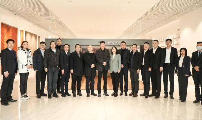 地板行业内外交困 破局之法是什么？