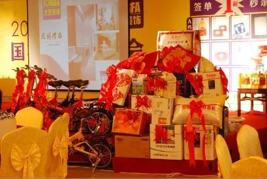 家具店客户进店 三招留下联系方式！