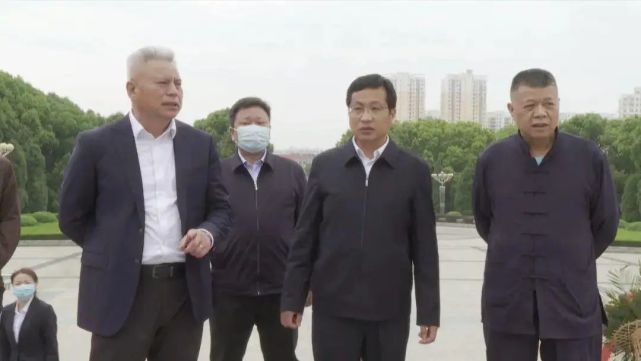金牌厨柜最新消息：签约落户湖北黄冈建智造生产基地