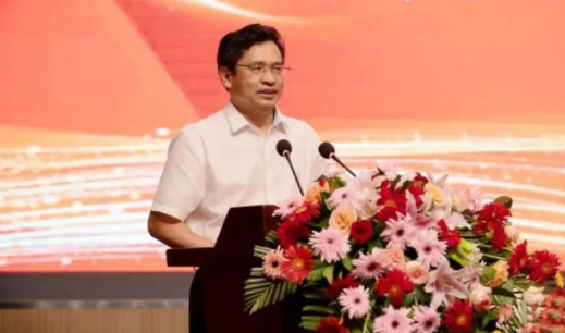 江西南康：签约家具等18个项目投资102亿