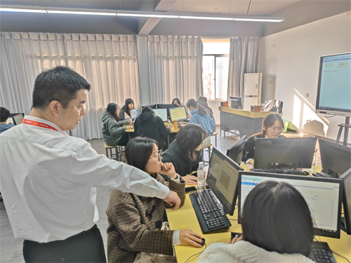 从理论到实践:2025家居数字化人才是怎样炼成的? 从理论到实践:2025家居数字化人才是怎样炼成的?