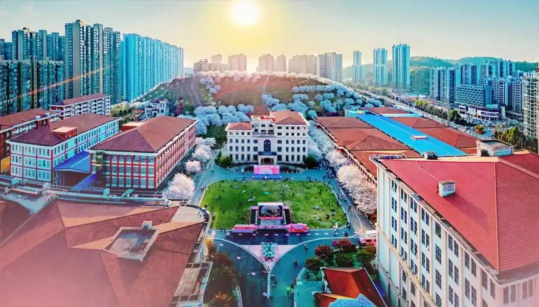 晚安家居入选“2025睡眠优选品牌” 晚安家居入选“2025睡眠优选品牌”