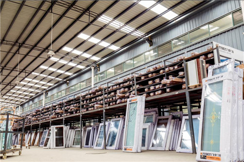 门窗企业数字化车间：型材切割+组角+喷涂如何联动？