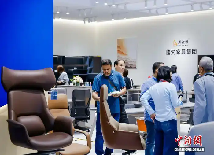 中国办公商用家具产业向“低碳化、高价值”转型 中国办公商用家具产业向“低碳化、高价值”转型